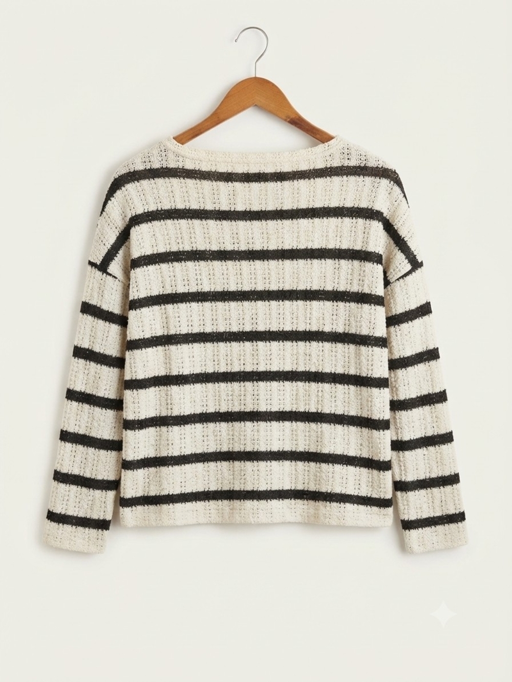 Reitmans White and Black Open-Knit Crochet Sweater Size Xs - Picture 3 of 7